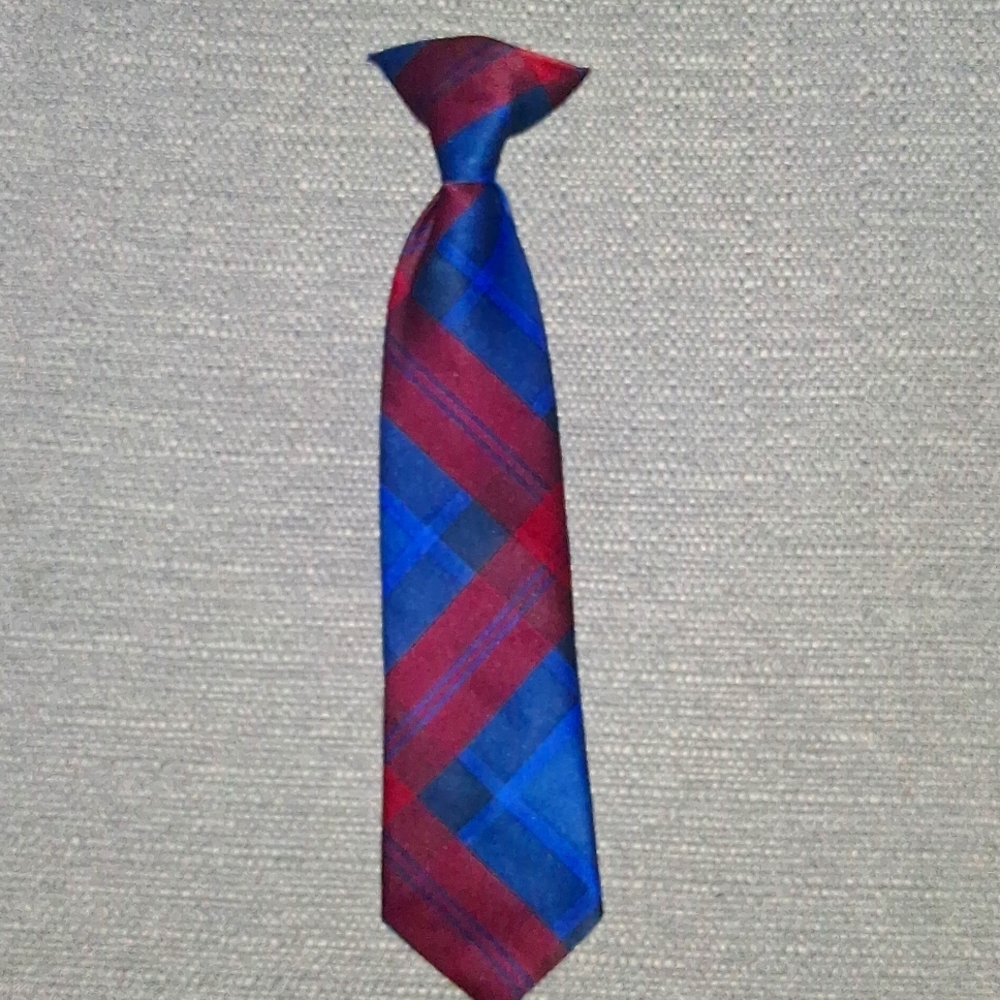 Classic Red and Blue Plaid Tie